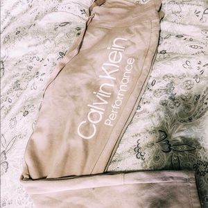 calvin klein performance sweatpants💛